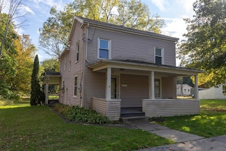 6 Ithaca St, Waverly, NY 14892