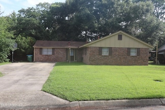 2807 Pinewood Ave, Pascagoula, MS 39567