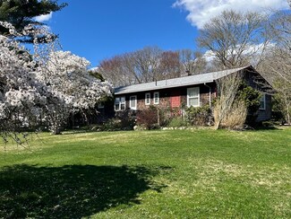 27 Terry Dr, South Dartmouth, MA 02748