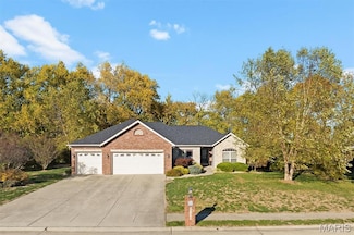8739 Wendell Creek Dr, Saint Jacob, IL 62281