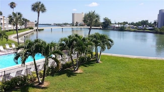 7425 Bay Island Dr S Unit 208, South Pasadena, FL 33707
