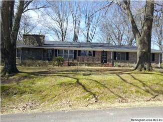 506 1st St SE, Graysville, AL 35073