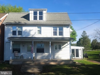 130 Penn St, Bernville, PA 19506