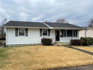 9 Laurel St, Uniontown, PA 15401