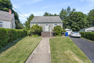 5 Park Place, North Brunswick, NJ 08902