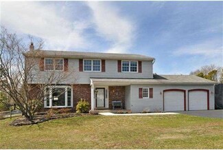 520 Sharon Rd, Colmar, PA 18915