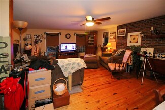 5712 Gloria Ln, Egg Harbor City, NJ 08215