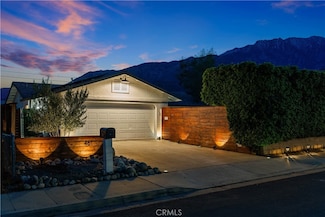 461 W Palm Vista Dr, Palm Springs, CA 92262