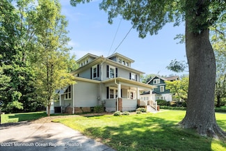 64 Waker Ave, Allentown, NJ 08501