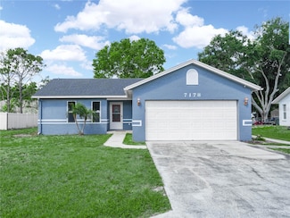 7178 Pebble Pass Loop, Lakeland, FL 33810