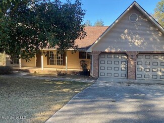 13434 Damon Ct, Biloxi, MS 39532