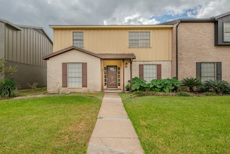 5975 Townhouse Ln, Beaumont, TX 77707