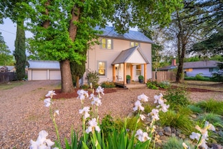 1711 Shasta St, Anderson, CA 96007
