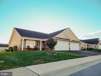 127 Saffron Terrace, Falling Waters, WV 25419