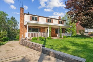 18 Saint Susanna Dr, Pittsburgh, PA 15235