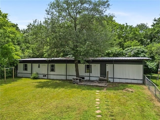 5286 Caroline Dr, Bryan, TX 77807