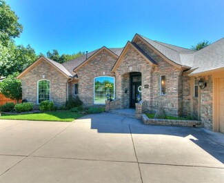 4616 Crystal Lake Rd, Norman, OK 73072