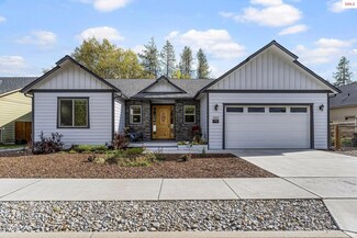 1025 Northview Dr, Sandpoint, ID 83864