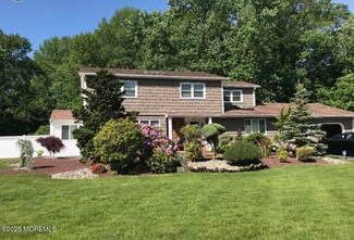 41 Guest Dr, Morganville, NJ 07751
