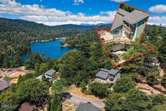455 Delle Dr, Crestline, CA 92325