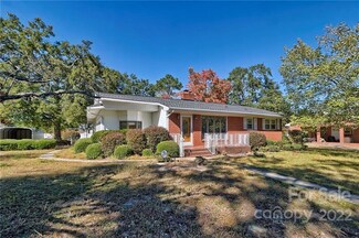 308 W Welsh St, Kershaw, SC 29067