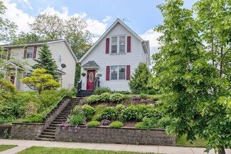284 Winona St E, Saint Paul, MN 55107