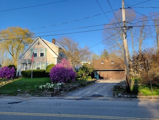 22 S Main St, Templeton, MA 01468