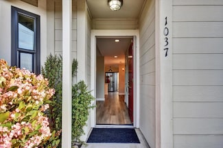 1037 Highlander Dr, Seaside, CA 93955