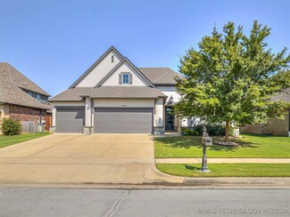 18615 E 44th St S, Broken Arrow, OK 74014