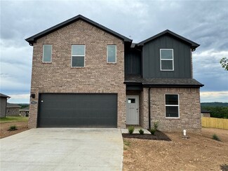 5623 Selah St, Springdale, AR 72764