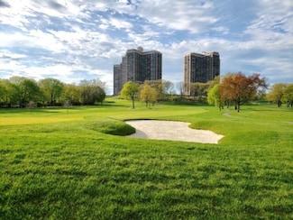 27010 Grand Central Pkwy Unit 20L, Floral Park, NY 11005