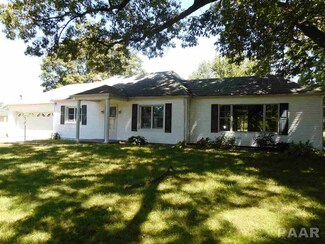 415 W Vine St, Toulon, IL 61483