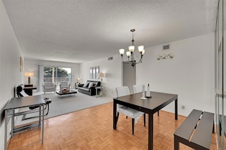 3203 Portofino Point Unit M4, Coconut Creek, FL 33066