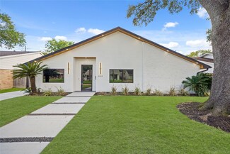 6122 Rutherglenn Dr, Houston, TX 77096