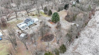 54722 Wilbur Rd, Three Rivers, MI 49093