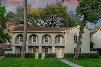 14426 Twisted Oak Ln, Houston, TX 77079