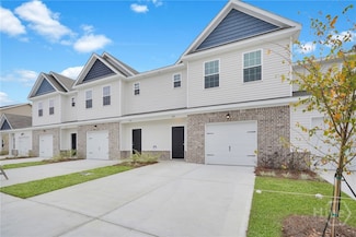456 Governor Treutlen Cir, Pooler, GA 31322