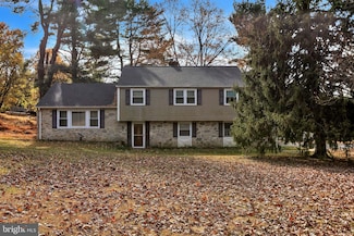 428 Glen Mills Rd, Thornton, PA 19373