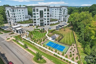 19329 Watermark Dr Unit 121, Cornelius, NC 28031