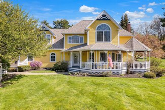 3 Powderhorn Ln, Auburn, ME 04210