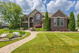 56343 Via Serbelloni, Macomb, MI 48042
