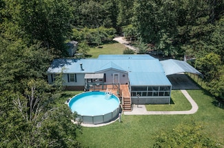 1036 Weiss Dr, Summerton, SC 29148