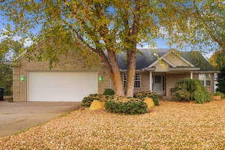 4548 Serry Dr, Caledonia, MI 49316