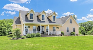 1228 N County Road 530 E, Tuscola, IL 61953