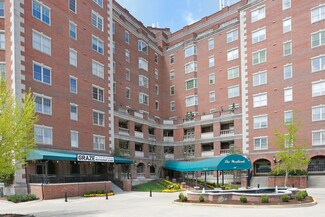 111 Woodland Ave Unit 604, Lexington, KY 40502