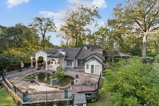 11646 N Oak Hills Pkwy, Baton Rouge, LA 70810