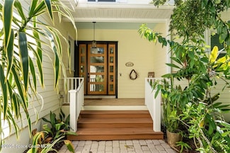 395 Live Oak Dr, Vero Beach, FL 32963