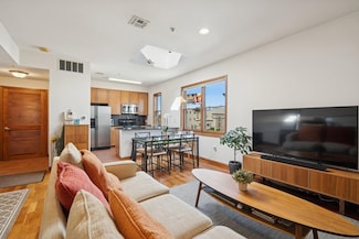 515 30th St Unit 3C, Union City, NJ 07087