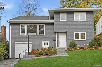 2222 Boston Post Rd, Larchmont, NY 10538