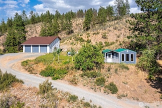 1478 Lodge Pole Rd, Chelan, WA 98816